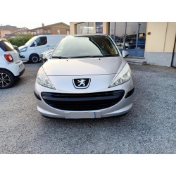 PEUGEOT 207 1.4 BENZINA OK...